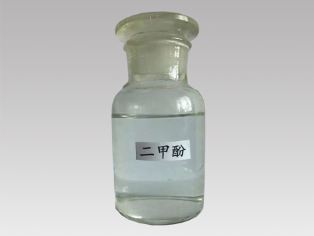 二甲酚